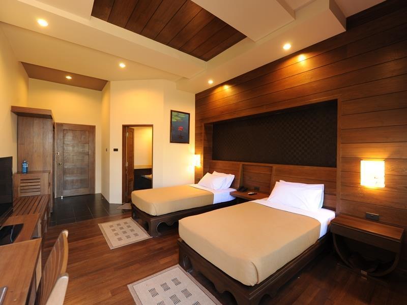 Ocean Paradise Resort Ngwesaung Esterno foto